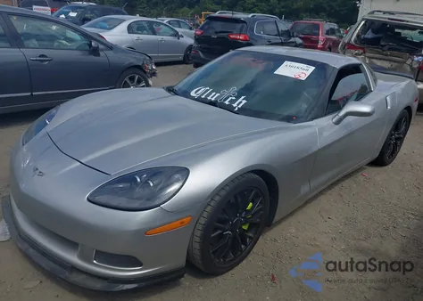 2005 Chevrolet Corvette from USA, damaged, VIN 1G1YY24U855104890